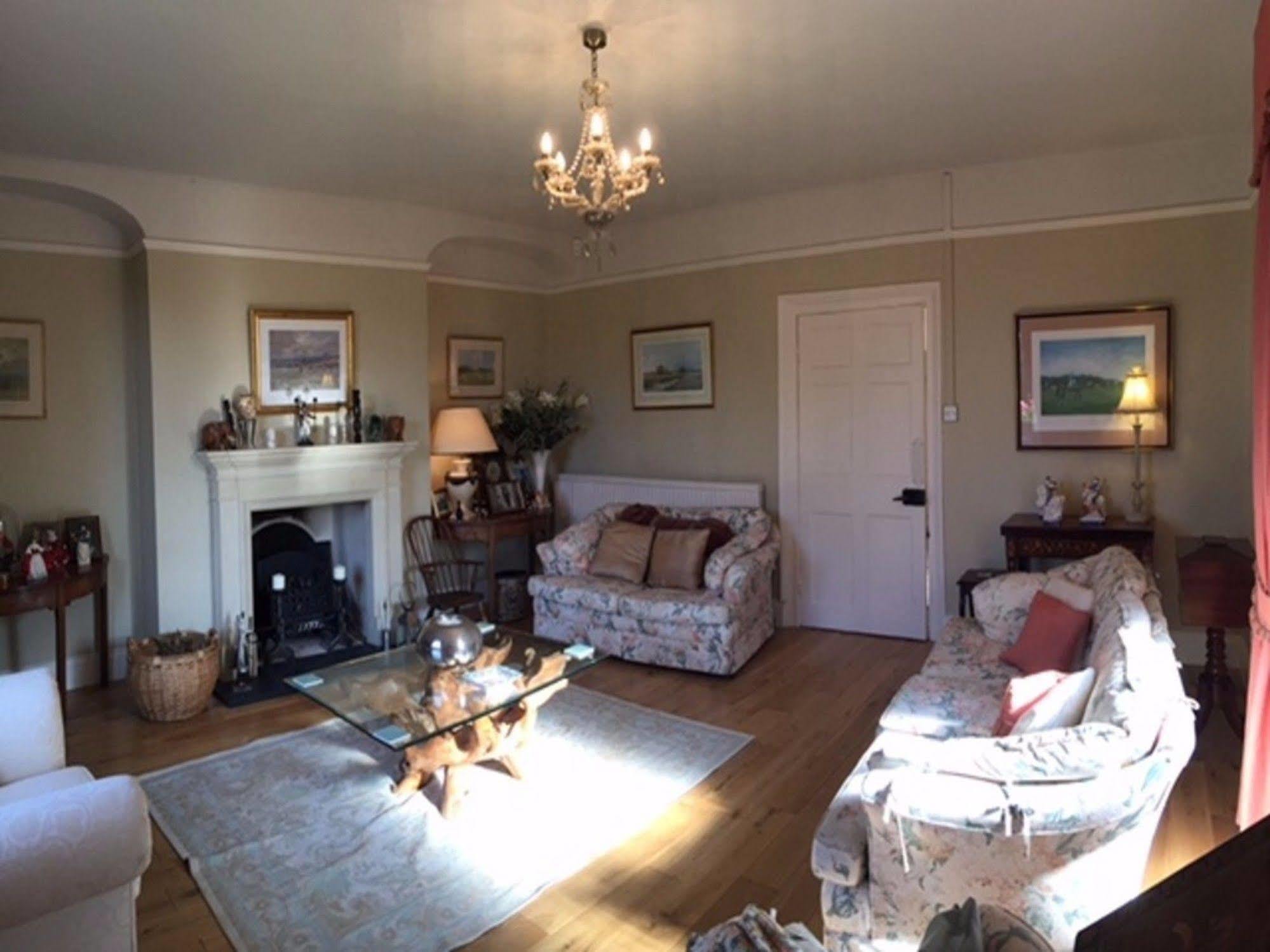 Cary Fitzpaine House Bed & Breakfast Babcary Bagian luar foto