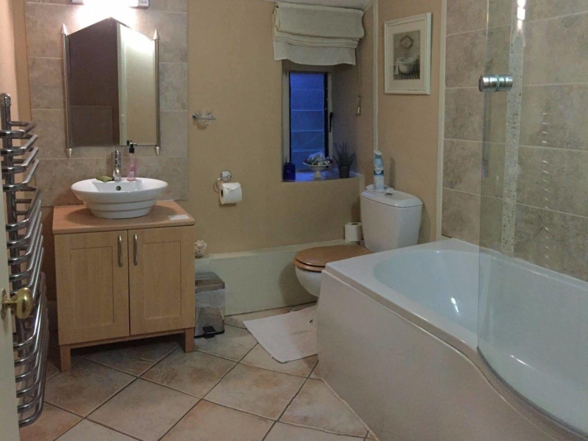 Cary Fitzpaine House Bed & Breakfast Babcary Bagian luar foto
