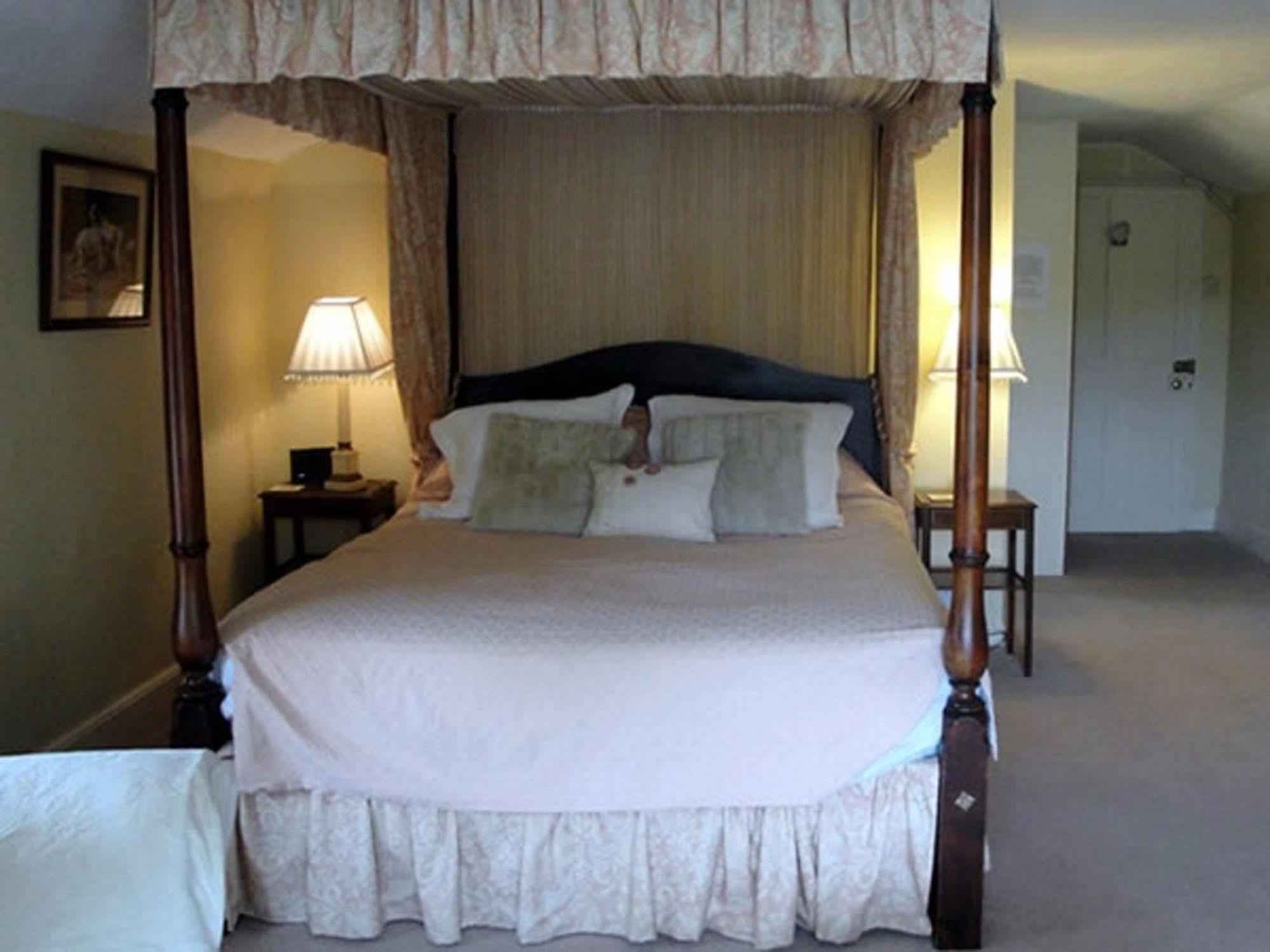 Cary Fitzpaine House Bed & Breakfast Babcary Bagian luar foto
